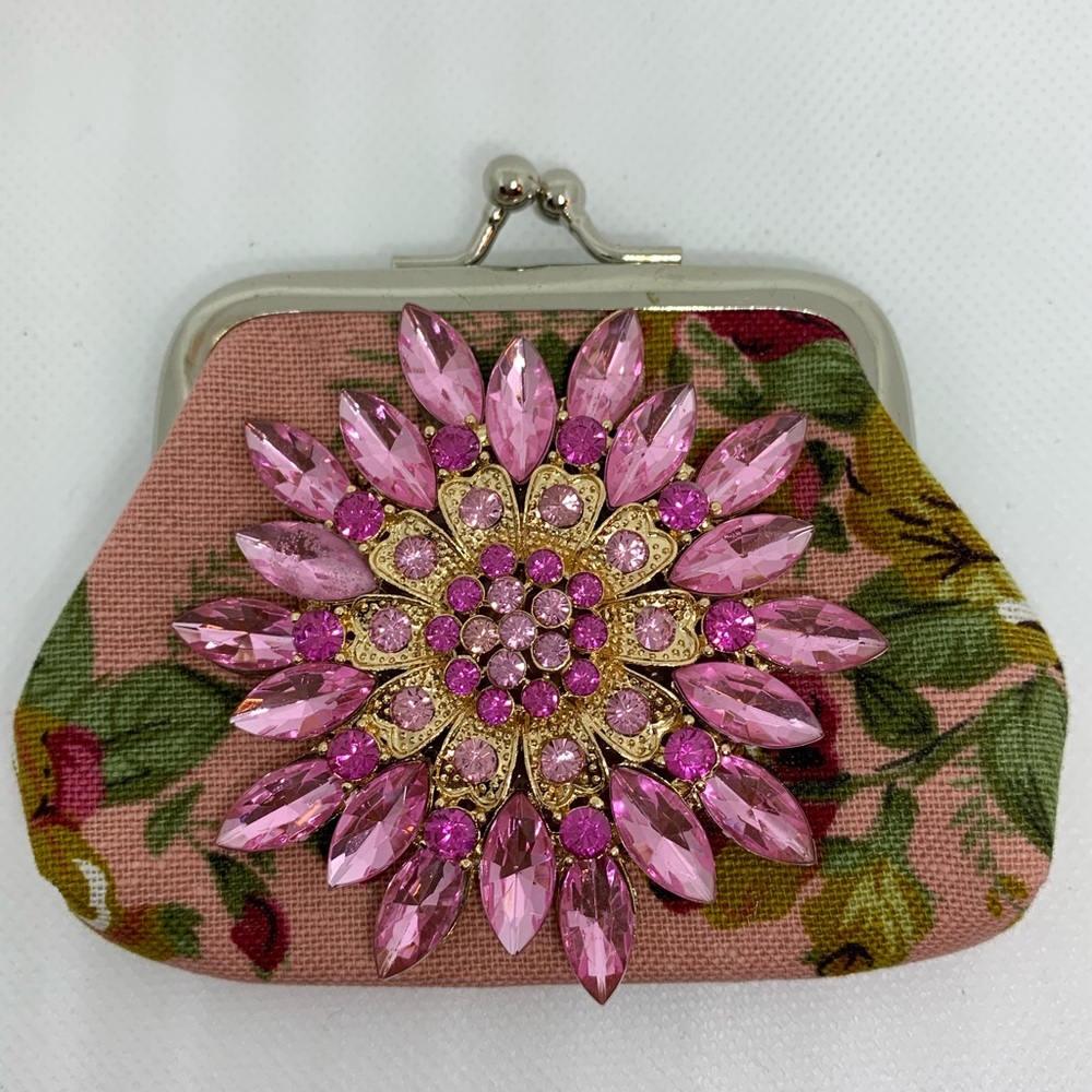 VINTAGE MINI COIN PURSE
